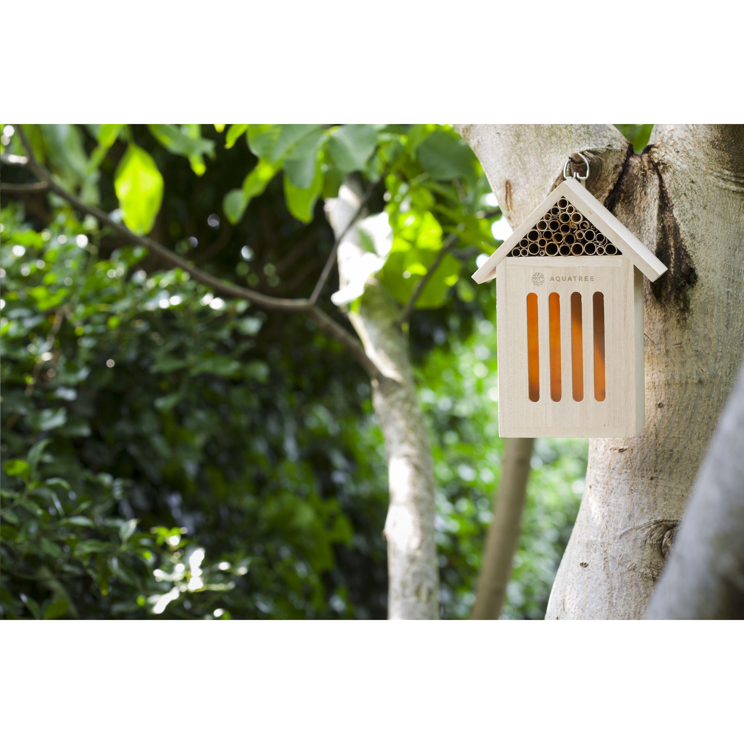 Bois de pinen Maison à papillons Anita à graver avec prénom